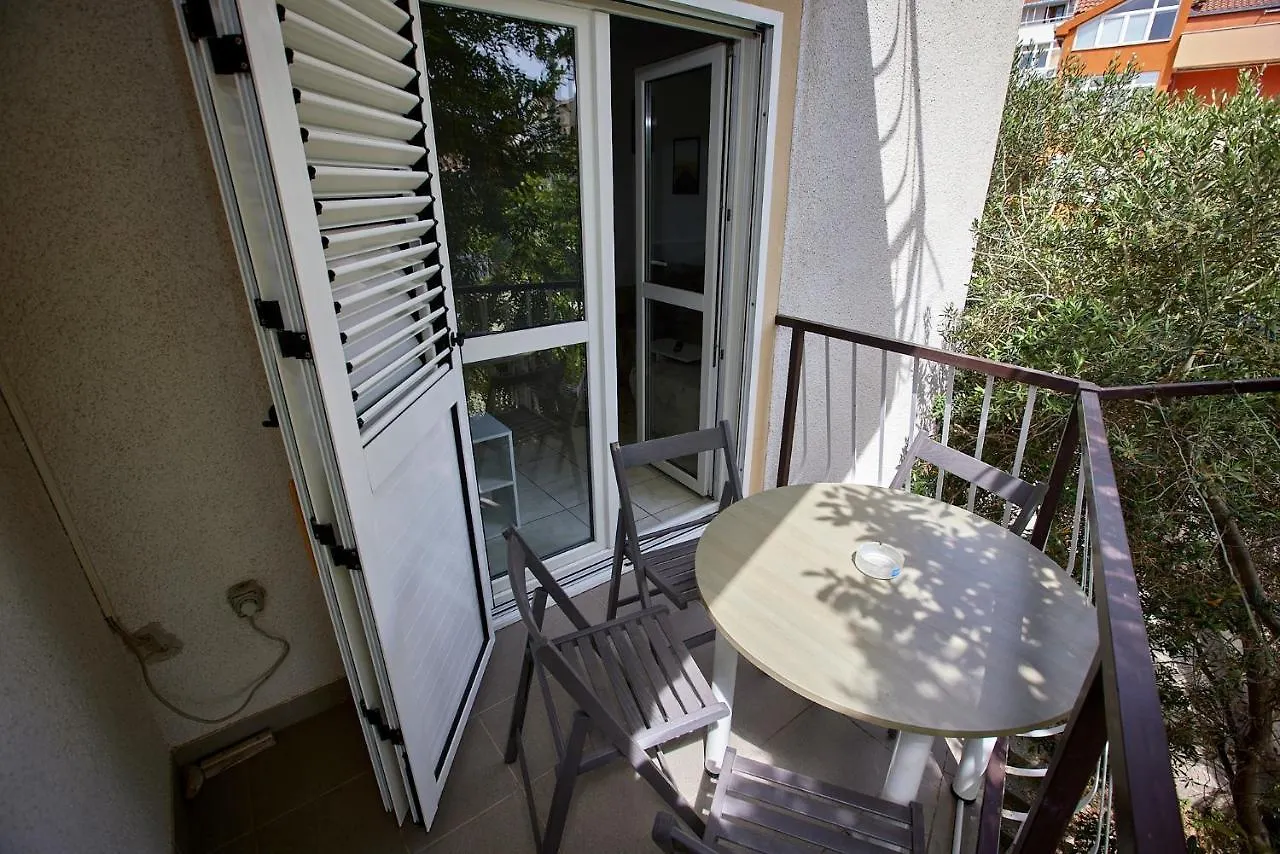L&L Apartment Okrug Gornji